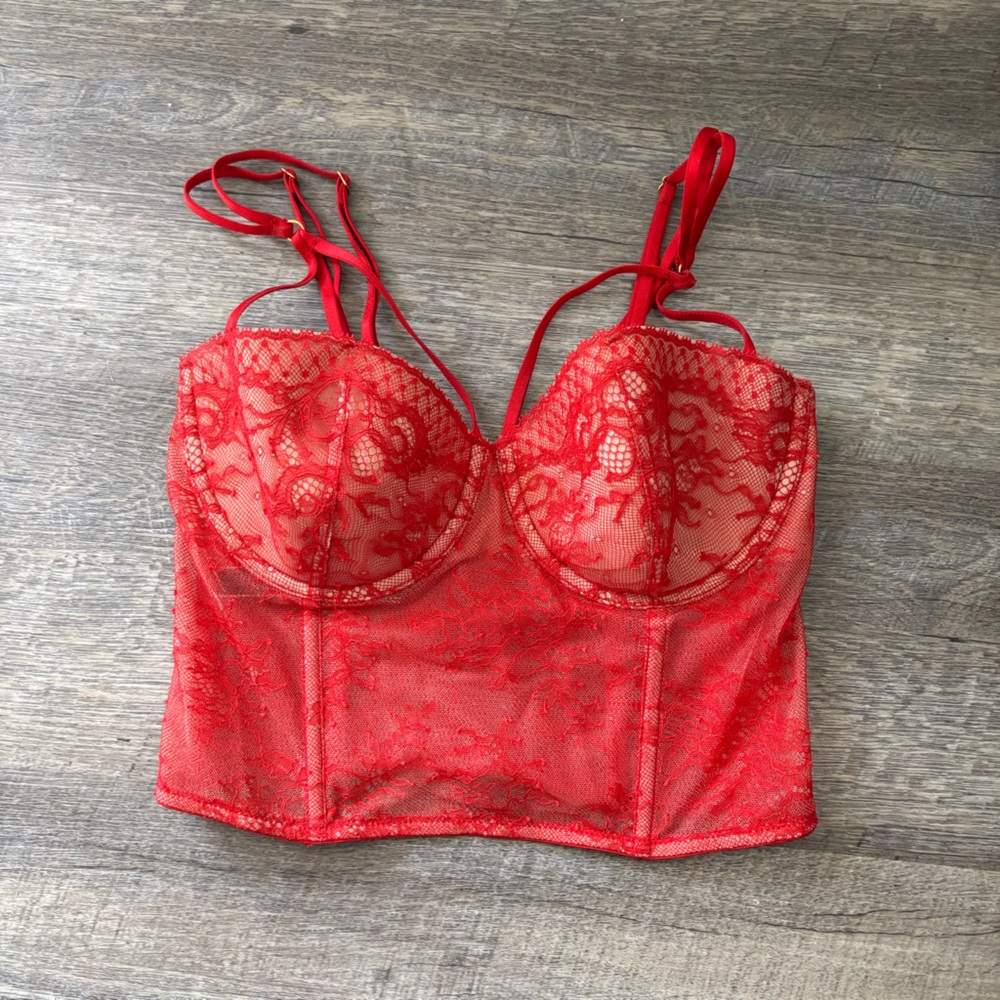 Victoria’s Secret Elegant Red Lace Bustier 32D
